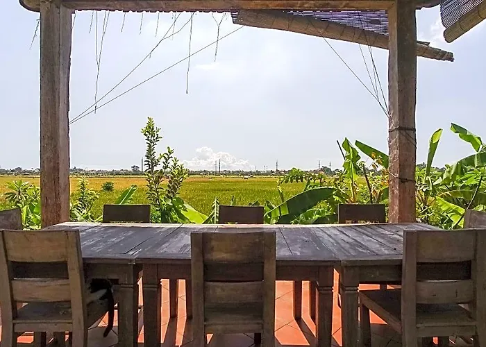 Eco Living Yoga Healing Meditation By Zuzu 5*